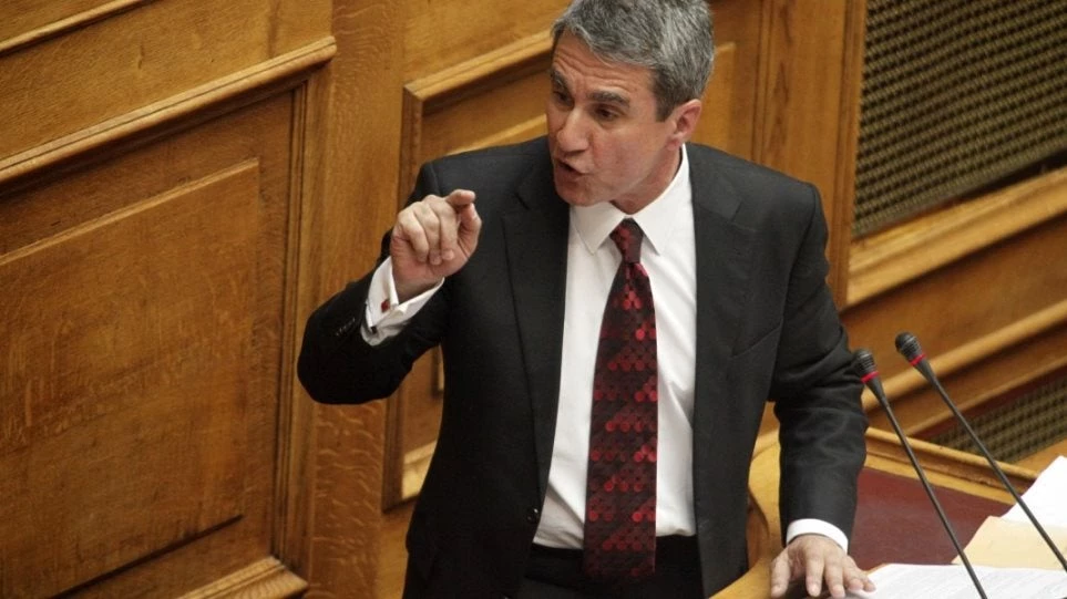 Ο Λοβέρδος θυμάται: Το 2011 παράγοντες του ΣΥΡΙΖΑ μου επιτέθηκαν με ροπαλιές – Βίντεο